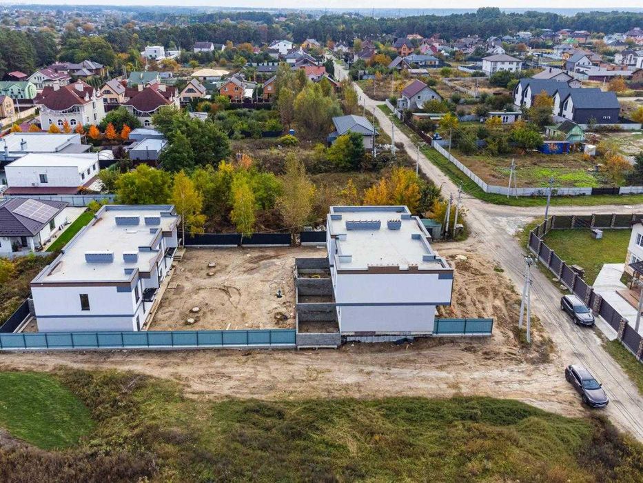 Продаж таунхаусів нове котеджне містечко Крюковщина Миру Бучанський рн