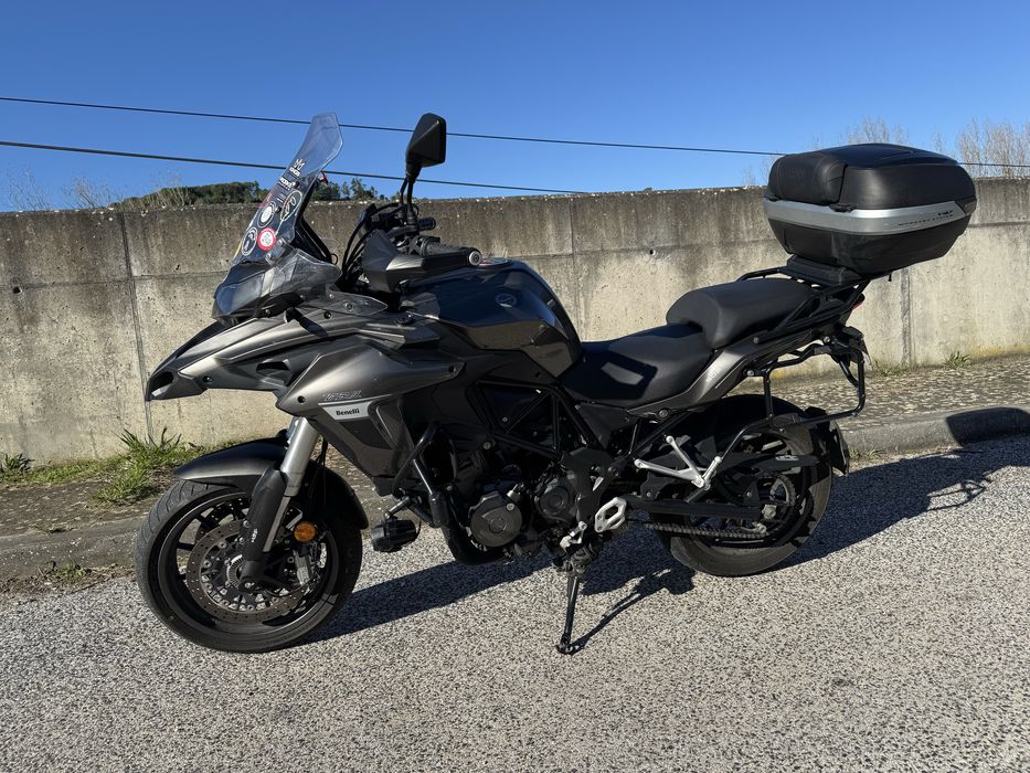 Benelli TRK 502.