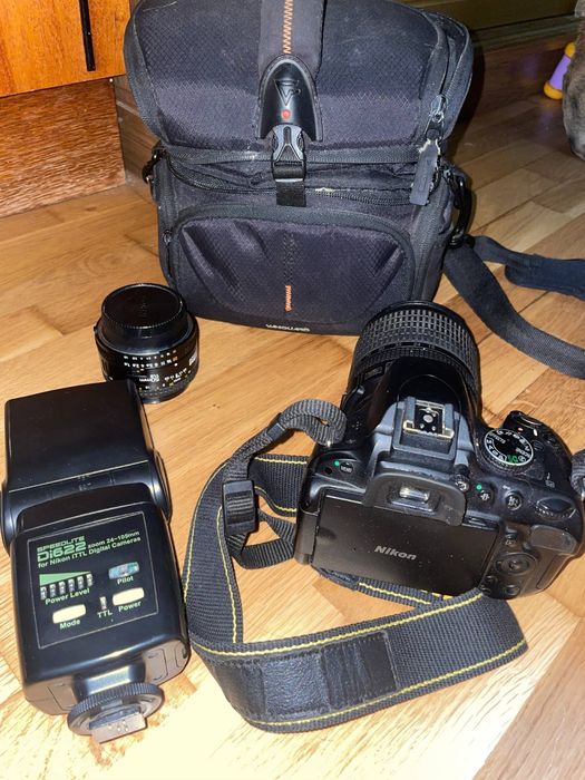 Nikon d5100 (комплект)