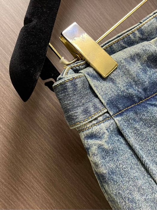 Джинсы Loewe