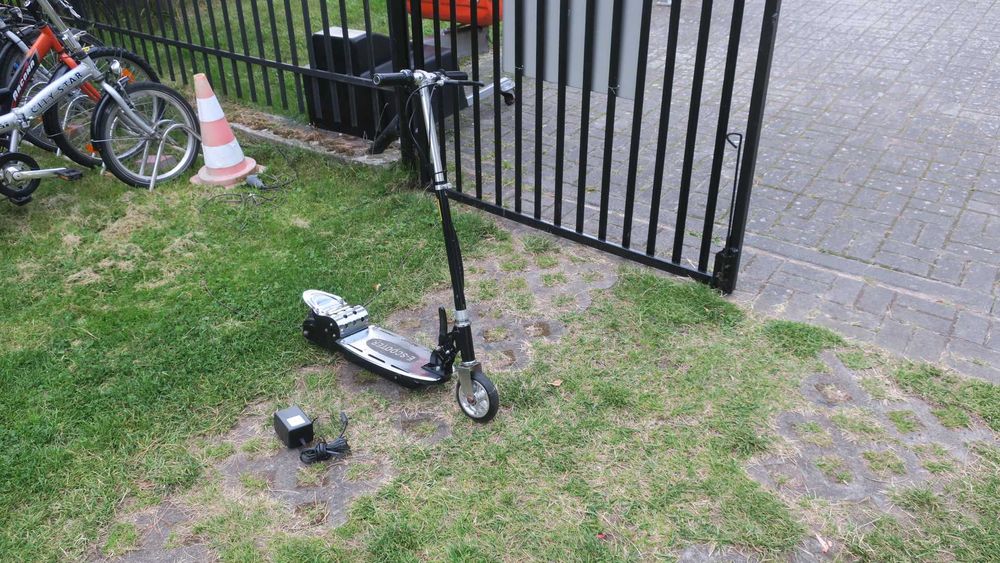 Hulajnoga elektryczna E-Scooter dziecięca