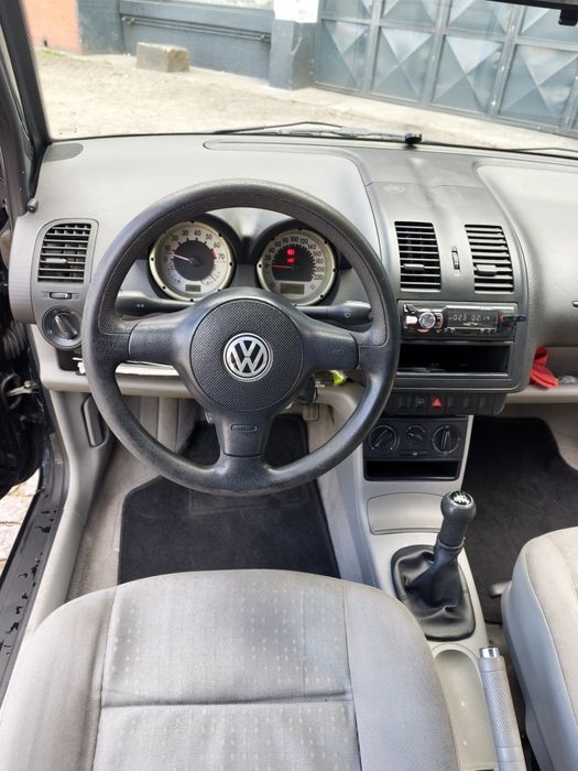 VW Lupo 1.0 — Económico e Fiável