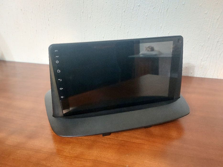 Rádio Android 2 DIN p/ Renault Mégane 3 | 4GB+64GB | Apple CarPlay & Android Auto
Dispomos de várias unidades!

Este modelo destaca-se pela sua fluide