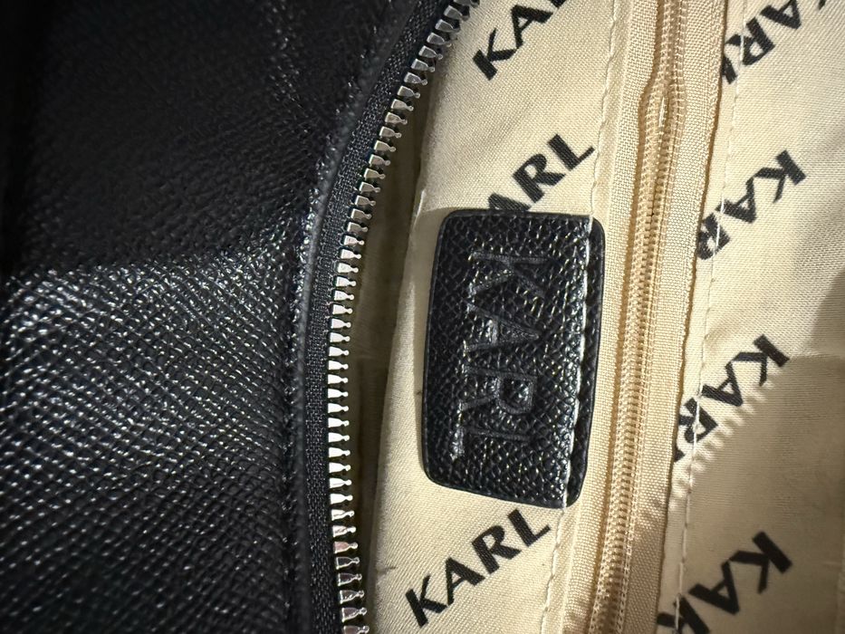 Carteira / Bolsa Karl Lagerfeld nova