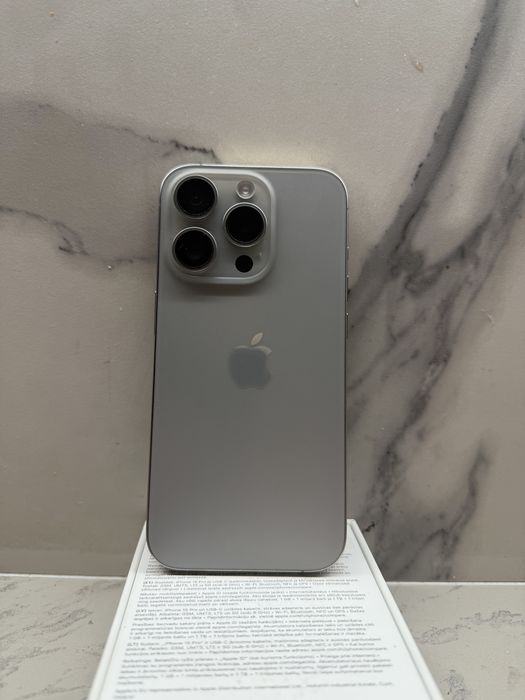 Iphone 15 pro 128 GB naturalny tytan