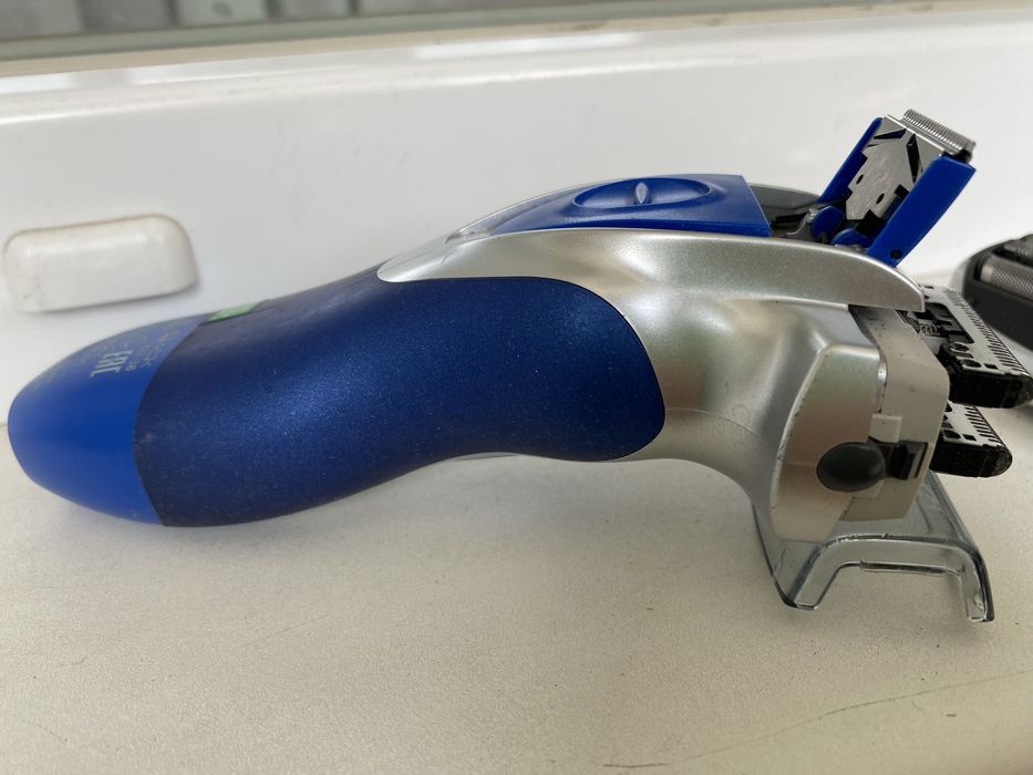 Електробритва Panasonic ES6003