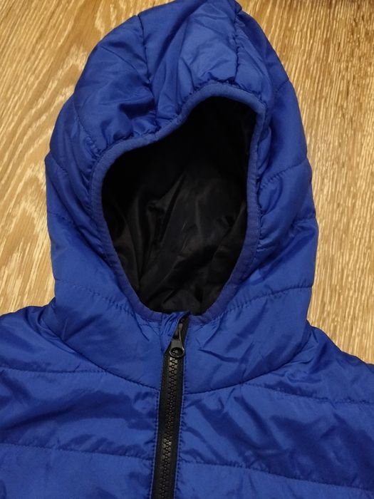 Осіння куртка на хлопчика підлітка 11 , 12 років