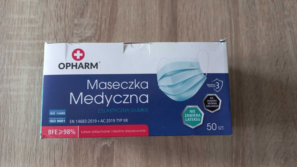 Maseczki Medyczne 50 sztuk - Nowe