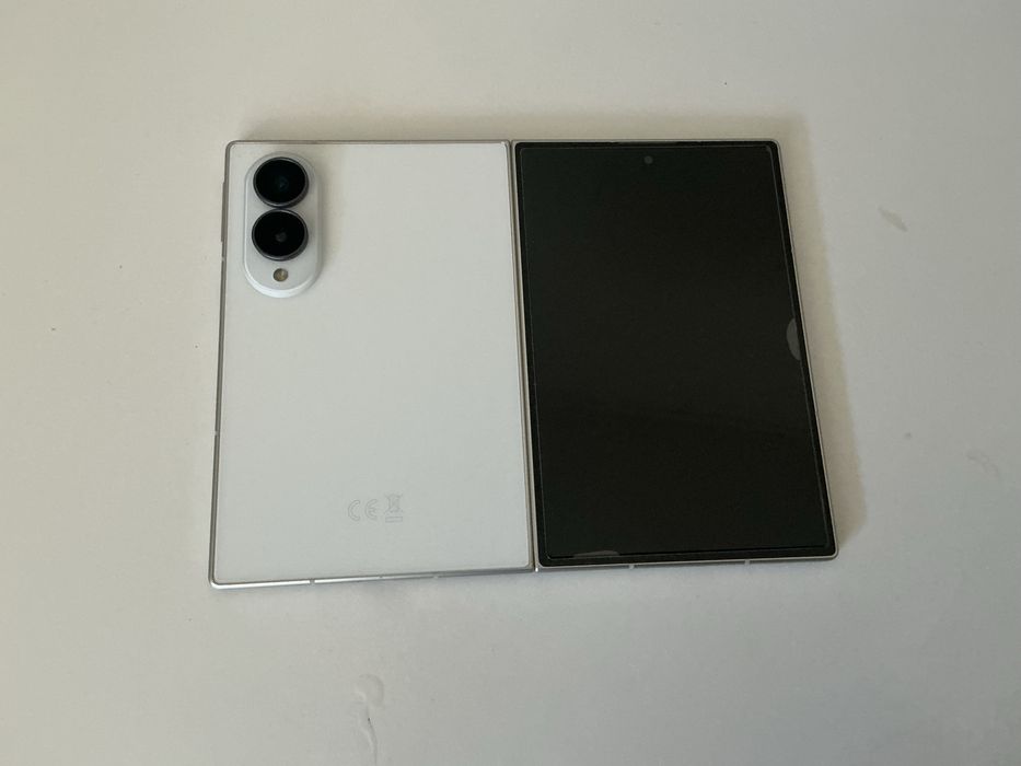 Samsung galaxy zfold 8