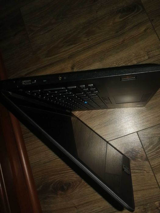 Dell Premiuml/Windows 11/bateria nowa/ 1 TB SSD