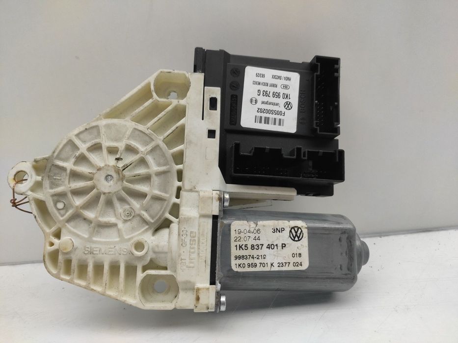 Motor vidro frente esquerdo VOLKSWAGEN Jetta III (1K2)