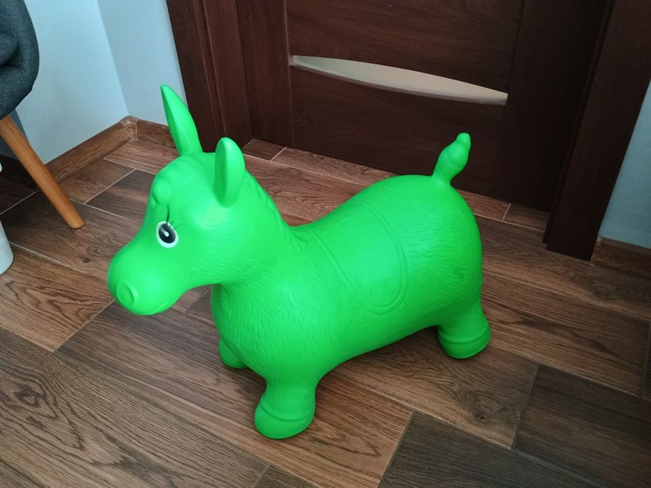 Zestaw zabawek - wieża z kulkami, skoczek oraz klocki Mega Bloks