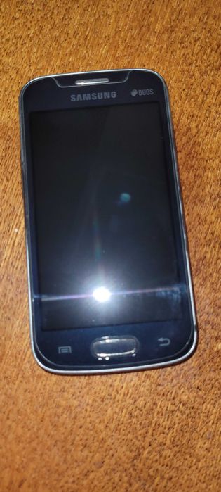 Телефон SAMSUNG на две карты