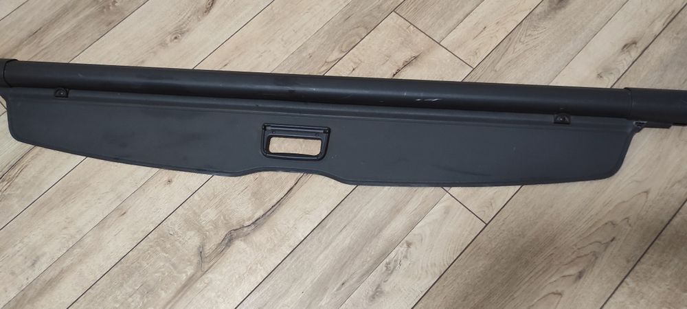 Продам шторку для VW Touran