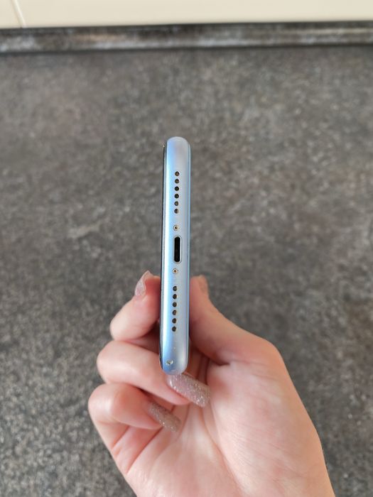 Продажа Iphone xr 64 GB