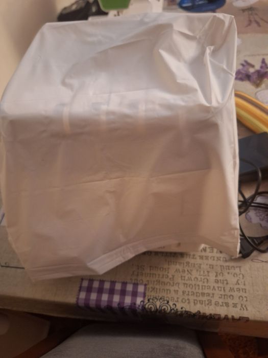 Maquina costura overlock Pfaff 1000