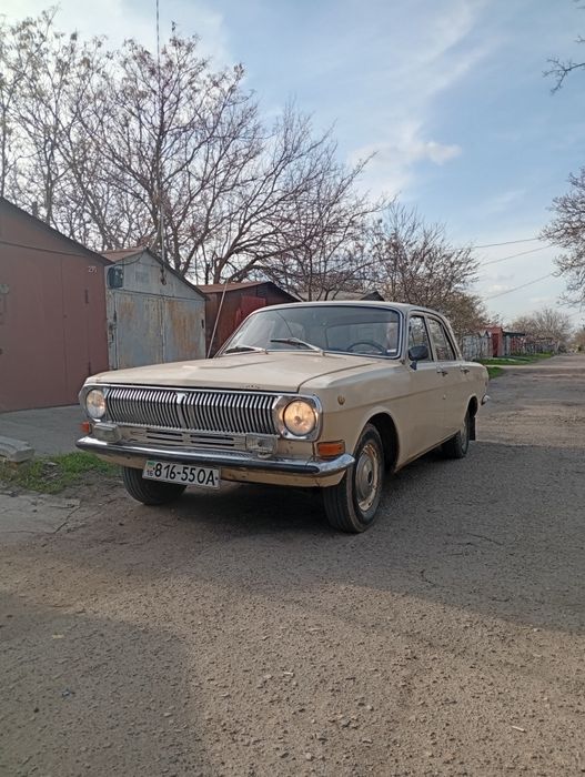 Продам ГАЗ 24 1984 год  под разбор