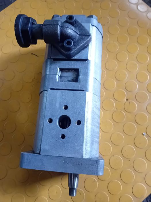 Bombas hidráulicas usadas.