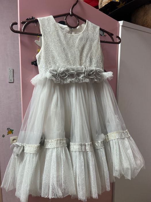Дитяча святкова сукня