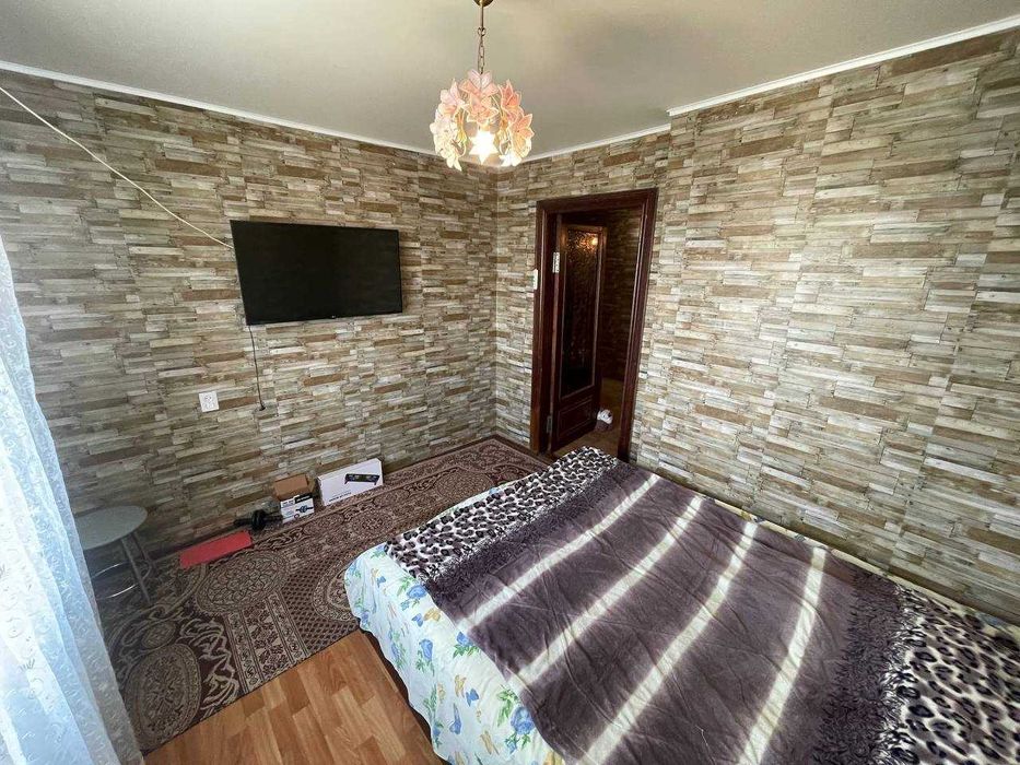 Продаж 3-х кімнатної квартири вул Квітнева