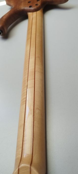 Gitara Basowa 5 - GMR