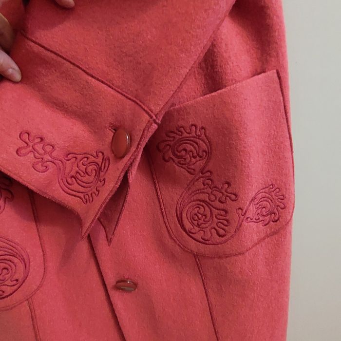 Пальто жіноче 54 розм. В етно стилі. Натур вовна