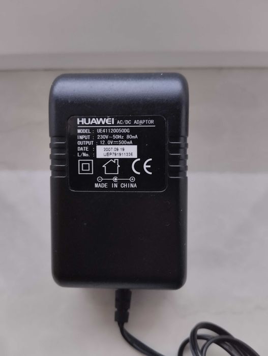 Блок живлення на 12вольт Huawei UE411