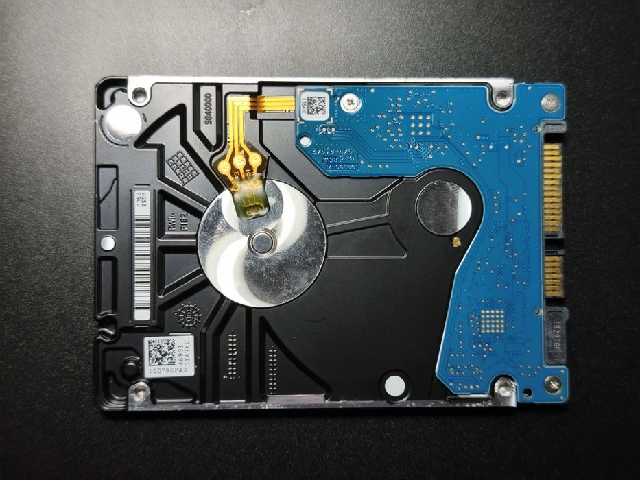 Disco rígido 2.5 de 1TB / 7200rpm