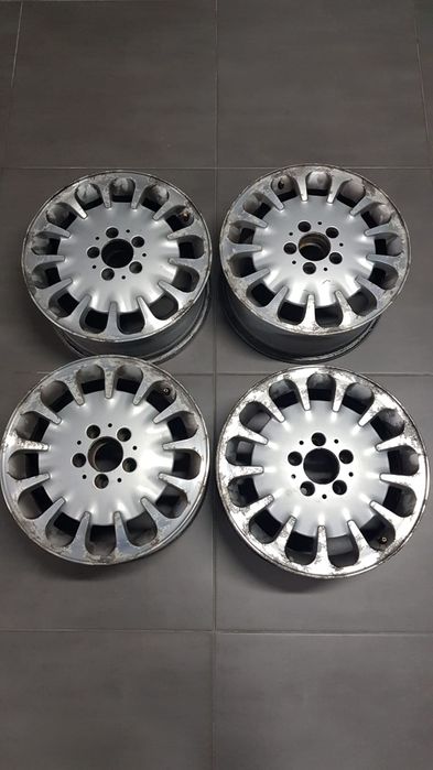 Jantes originais Mercedes 16"