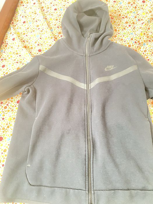 Nike tech fleece preto