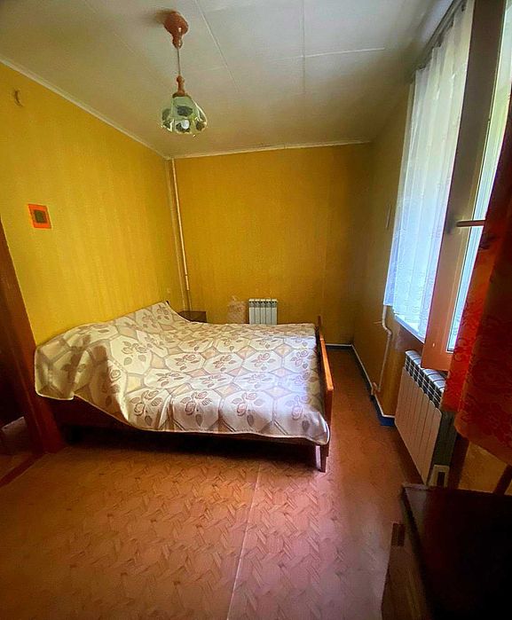 Продам 2-комнатную квартиру на 2-ом этаже. Автономное Отопление