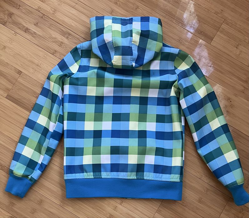 Куртка вітровка двостороння з капюшоном в клітинку