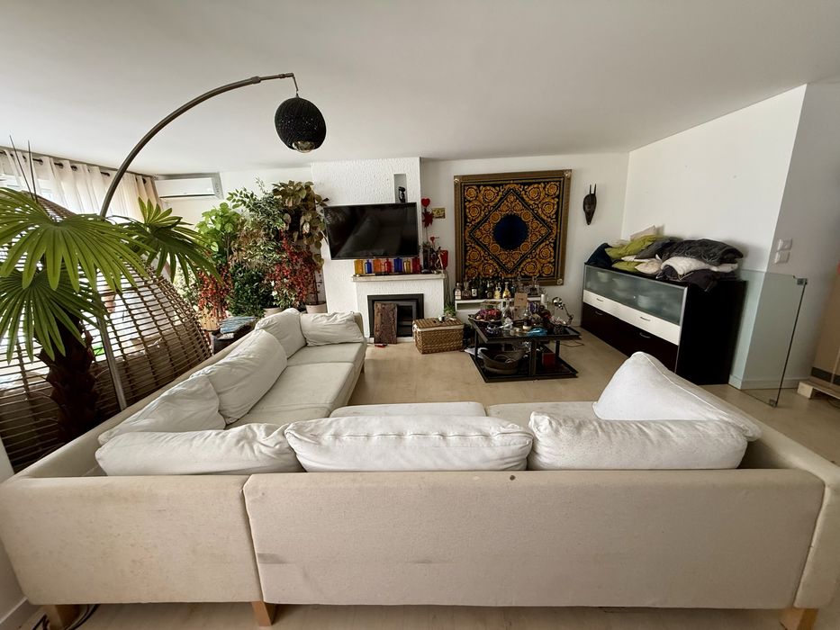 Sofá em L / Chaise Longue grande estilo lounge – OPORTUNIDADE