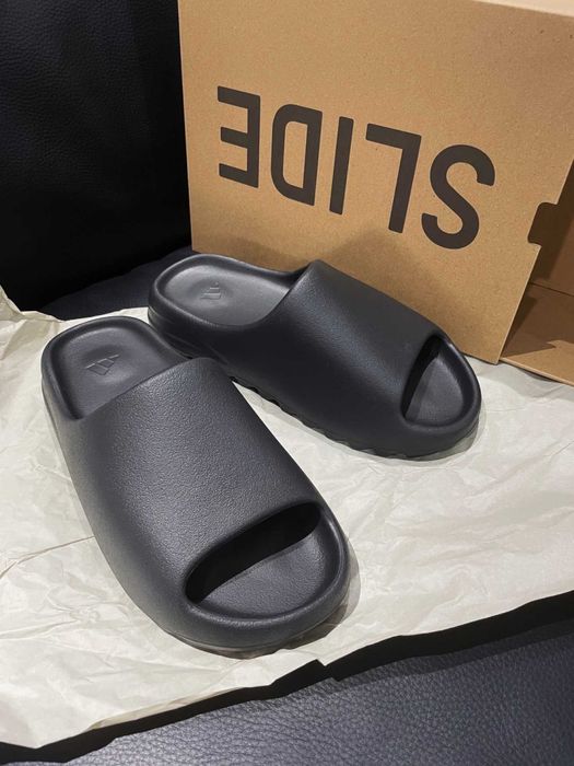 adidas Yeezy Slide Onyx Rozmiar 44