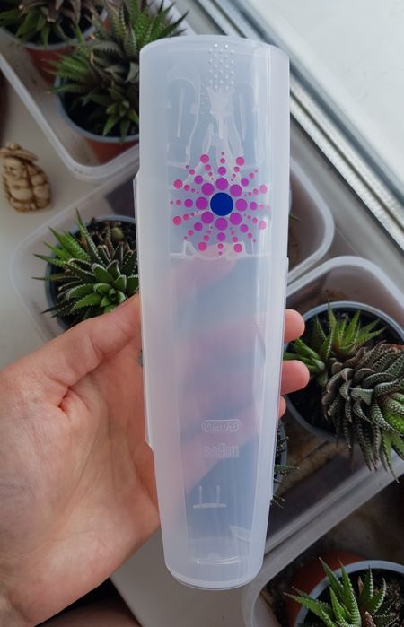 Дорожній футляр Oral-B