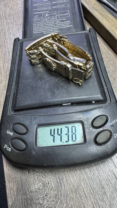 Золотой браслет Versace 585