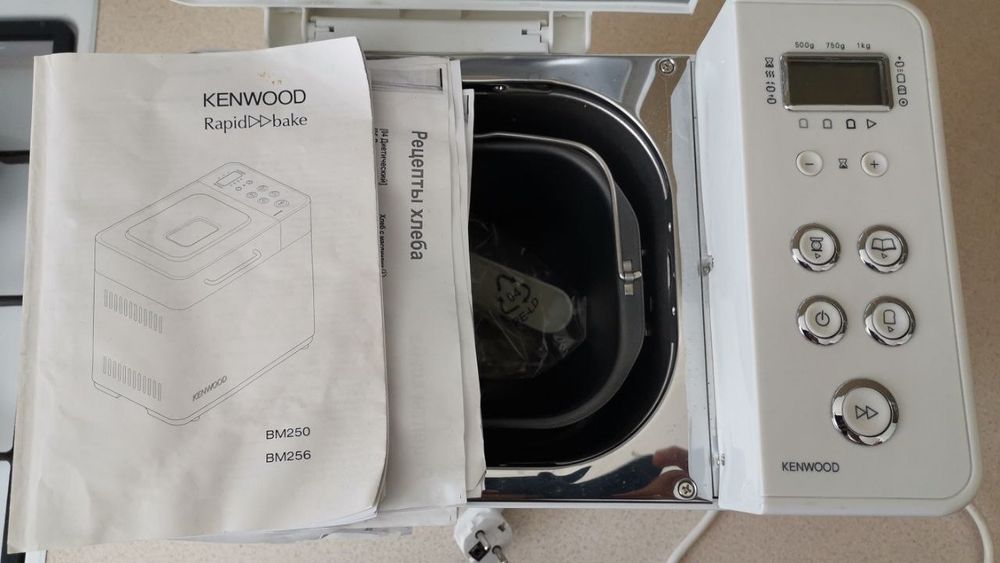 Хлібопічка Kenwood