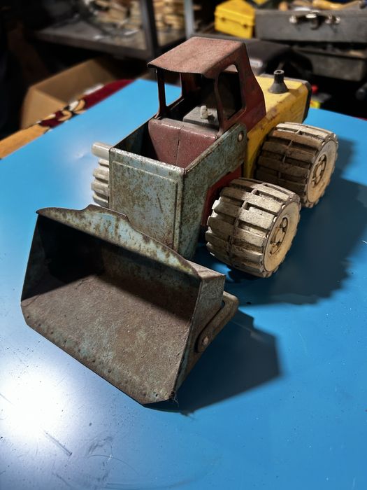 Трактор - погрузчик , игрушка СССР