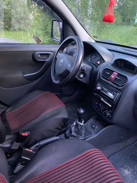 Opel Combo 2009 року