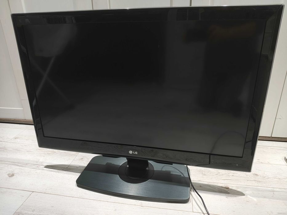 TV LG 37'' LED Full HD 37LE5300