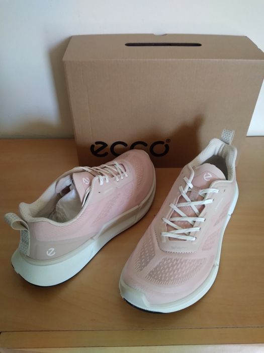Ecco Biom 2.2  r.39 buty sportowe