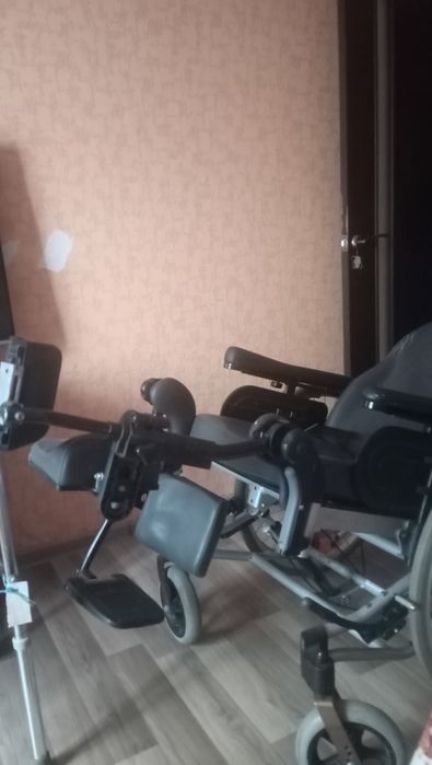 Инвалидная коляска