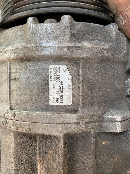 Продам компресор