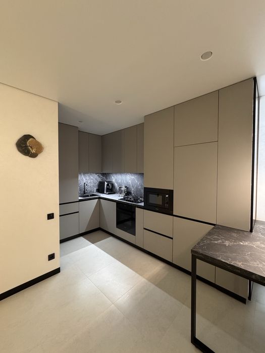 Здається вперше класна квартира в жк Сіті Парк