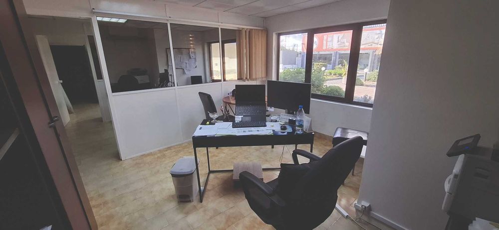 Escritórios para arrendar