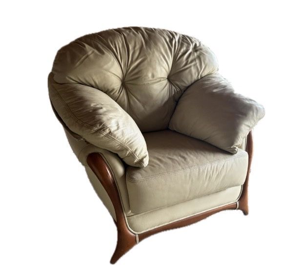 Sofas em Pele . 3 sofas