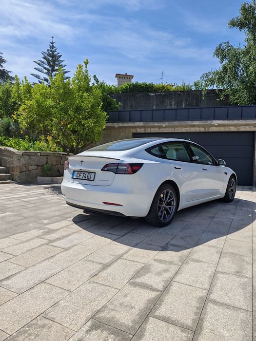 Tesla model 3 dual motor long range 2021