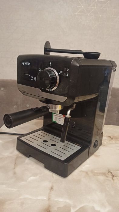 Кофеварка ВИТЕК в хорошем состоянии