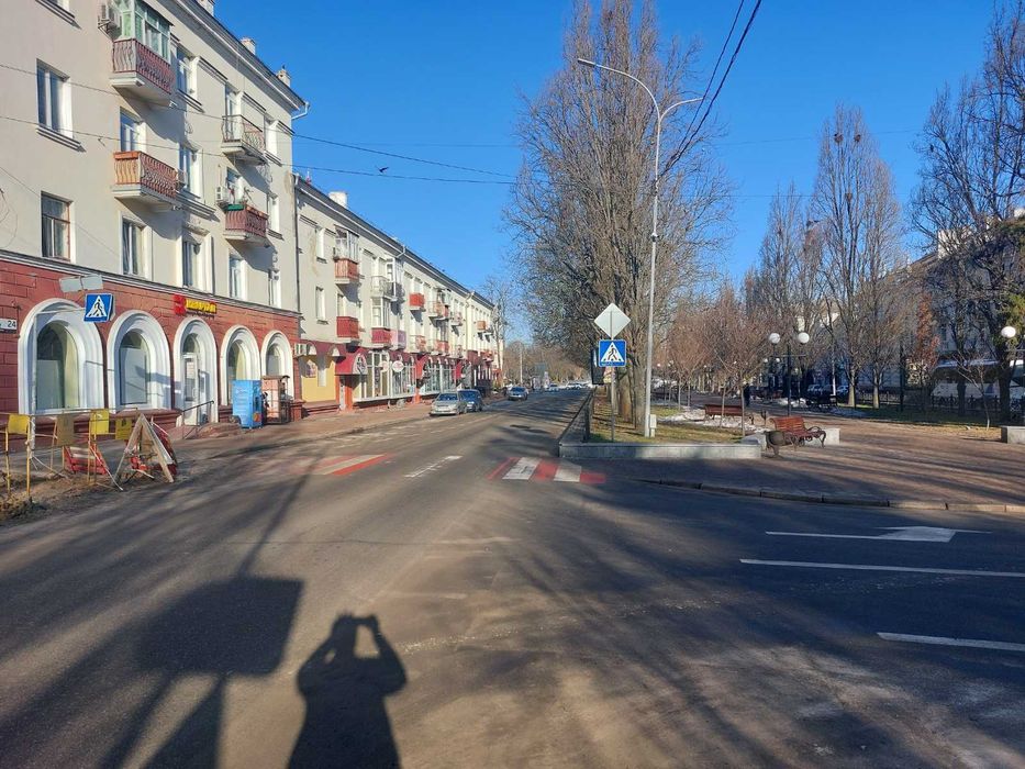 Оренда м. Чернігів вул. Миру 24 (349,6 м.кв.) - View 2