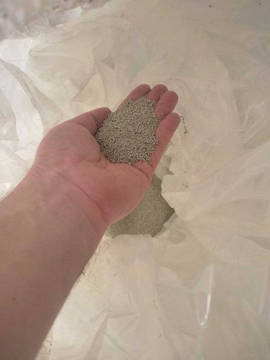 Бентоніт/наповнювач Грузія фракція 1-2 мм